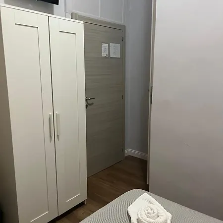 Les Artes Guest house