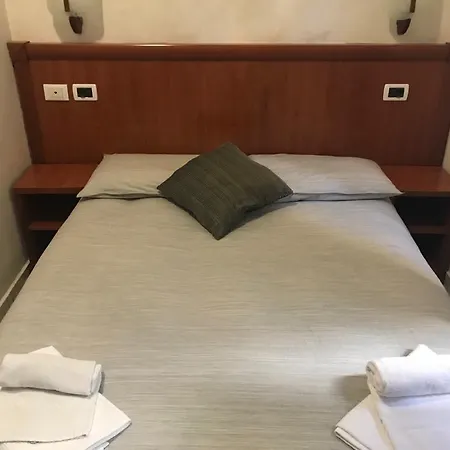 بيت ضيافة Les Artes روما