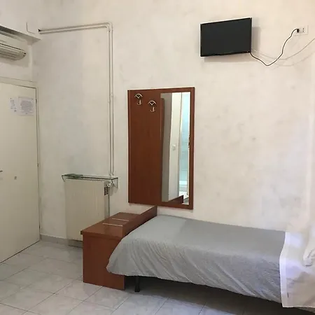 Les Artes 3* روما